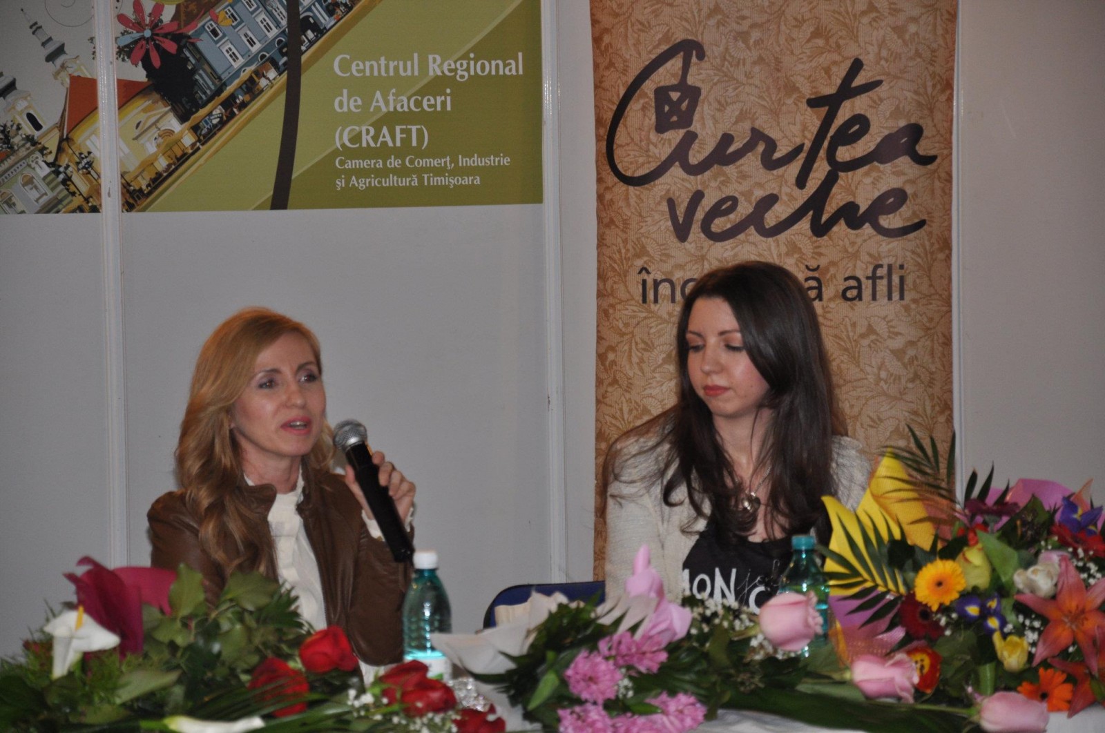 466445_253466084744703_211759885581990_571078_564798641_o