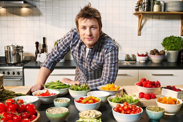 Jamie-Oliver-in-the-kitchen