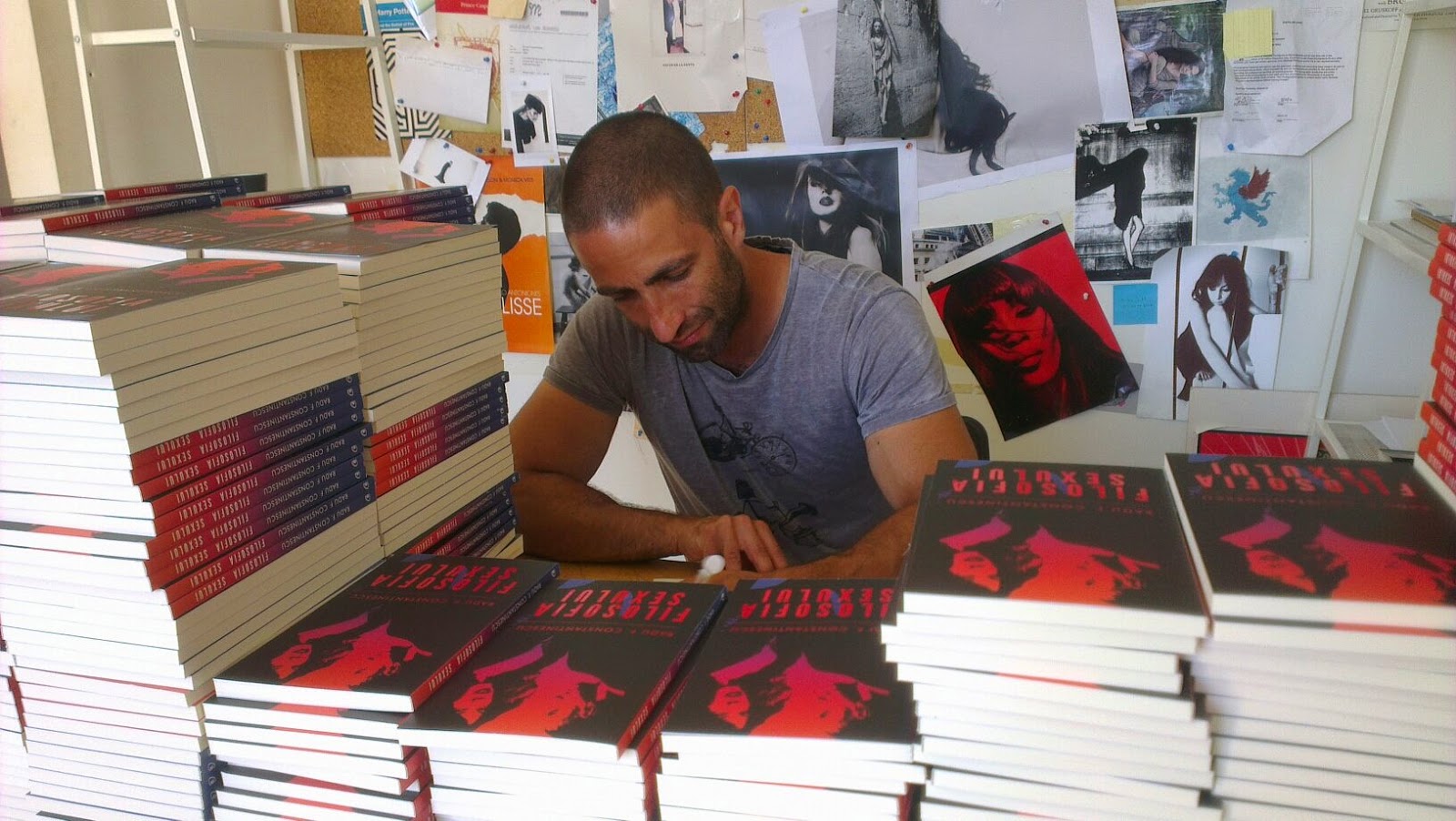 10357728_721883744524425_4229516704307621178_o