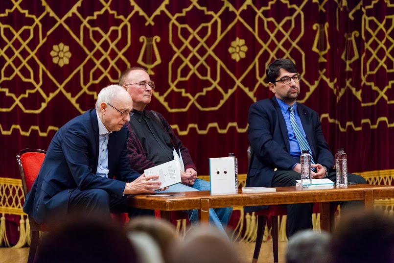 20141020_Lansare_Andrei_Vieru_mic