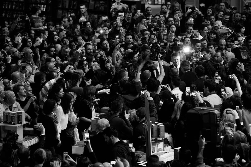 Klaus Iohannis la Gaudeamus 2014. Credit foto: Mihaela Nazarie