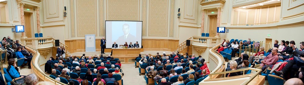 Principesa-Maria-Lansarea-dvd-ului-Cuvantul-Regelui-BCU-27-noiembrie-2014-c-Casa-MS-Regelui-foto-Daniel-Angelescu-11