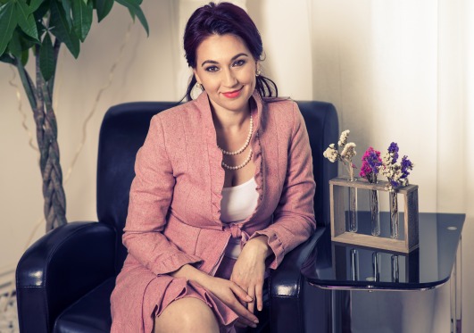 PSIHOTERAPEUT.ANGELICA.NAGHEN